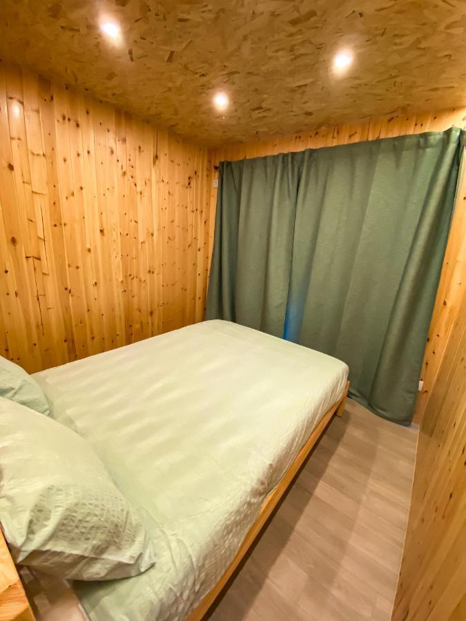 Bungalow Pichoses Geres Camping Rio Caldo 外观 照片