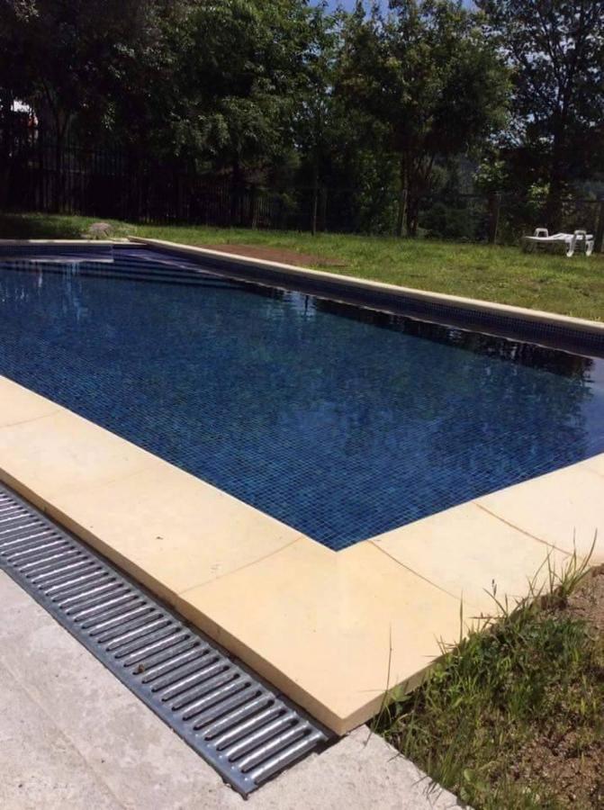 Bungalow Pichoses Geres Camping Rio Caldo 外观 照片